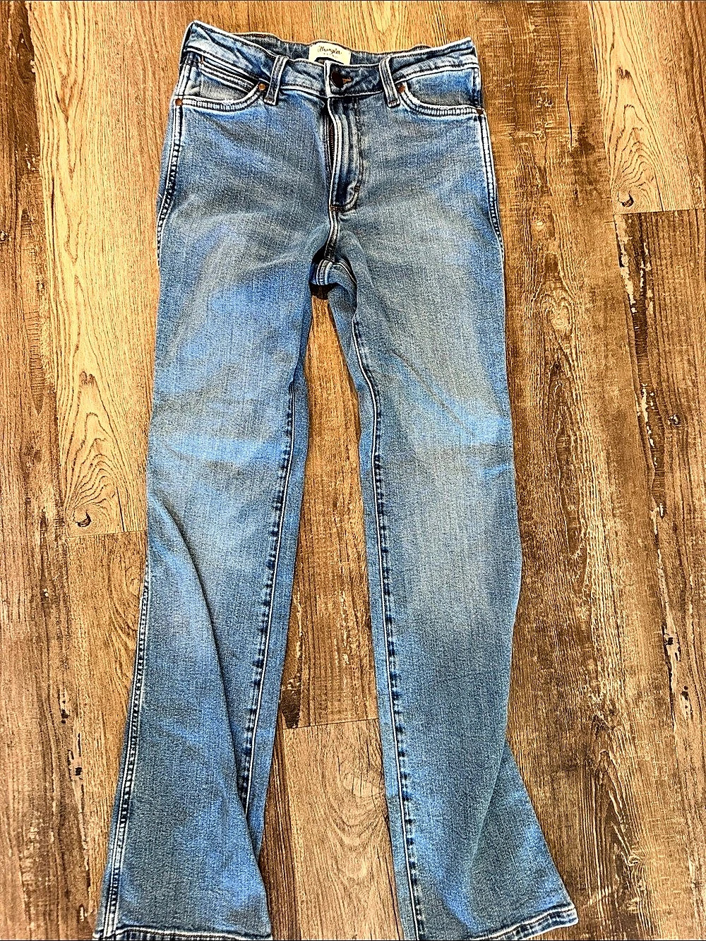 Wrangler Retro Flare Jeans in Blue Waist 27 x 34